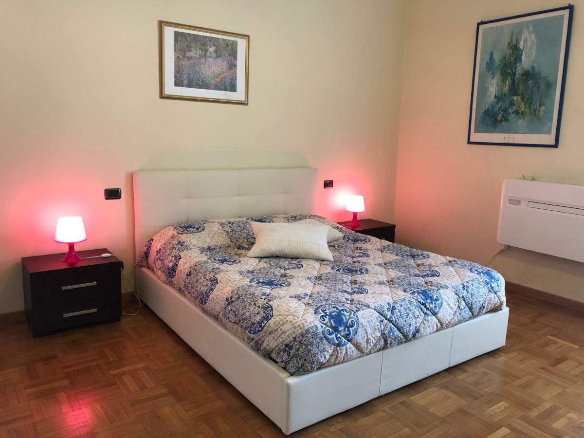 3 Perle All'Accademia Apartments فلورنس المظهر الخارجي الصورة